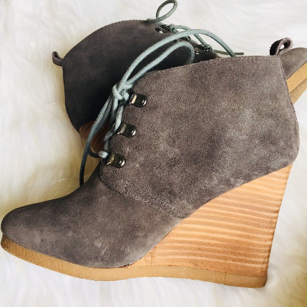 Express • Wedge Booties - Picture 8 of 8